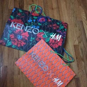 Kenzo for H&M Shopping Bags – Set of 2 Holiday Wrap